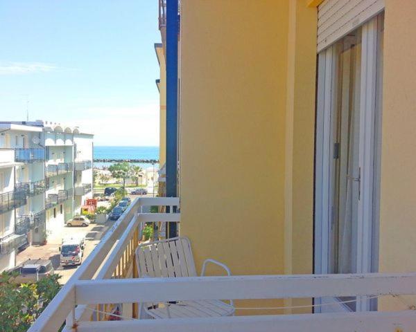 Glenn 3* Rimini