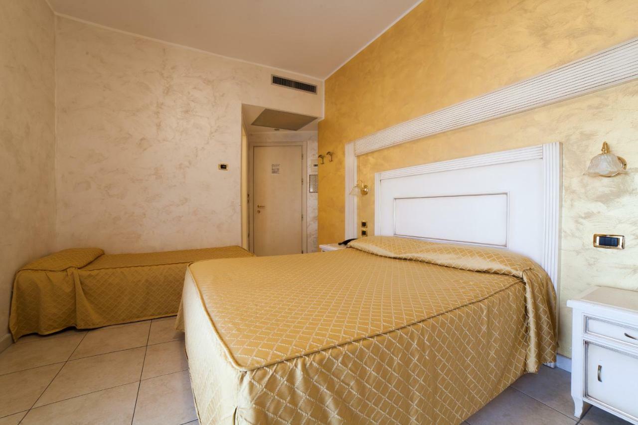 Diplomat Palace 4*