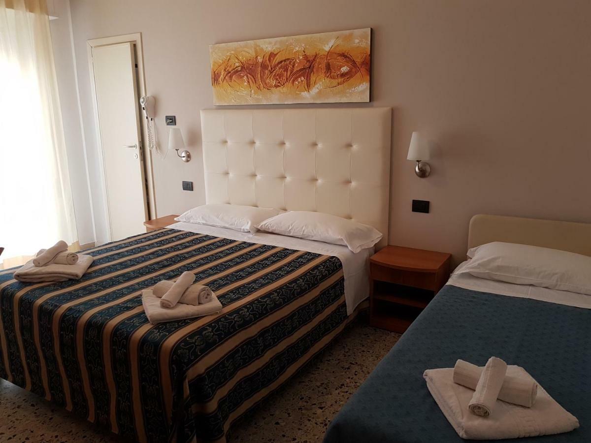 Hotel Bridge Rimini