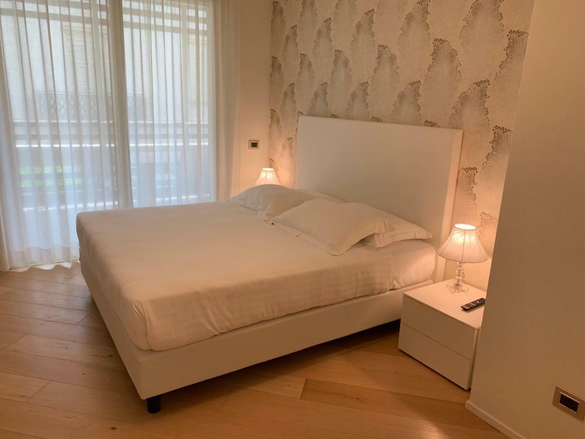 Embassy Apartment 2*