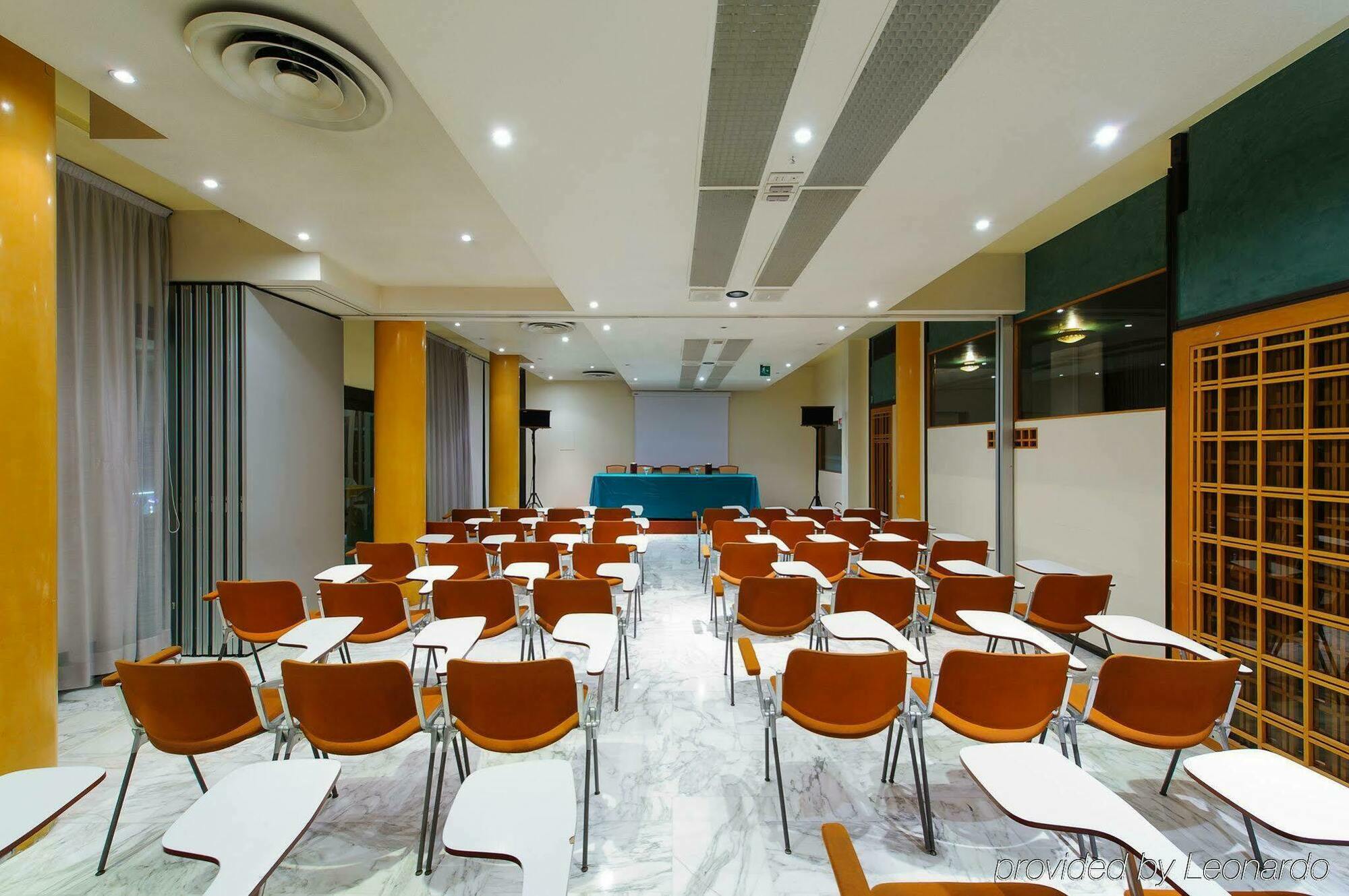 Admiral Art Hotel 4*