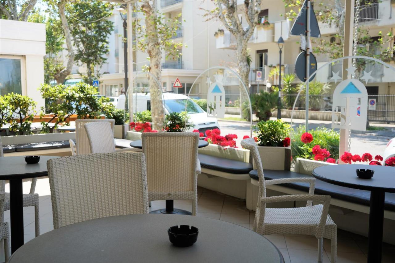 Saint Louis Hotel 3*