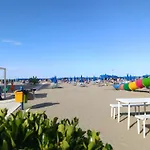 Suitehome Comfort Apartment Near The Beach