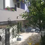 Hotel Carol