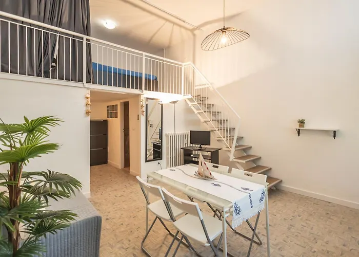 Appartamento A 1 Min Dallla Spiaggia, Aria Condizionata, Parking, Wifi