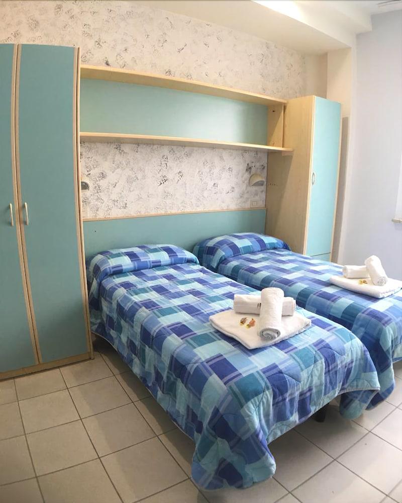 New Happy Rimini
