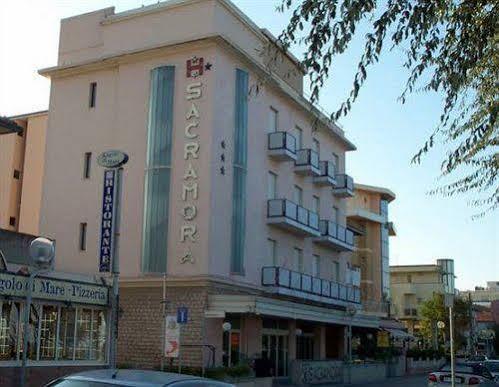Hotel Sacramora 3*