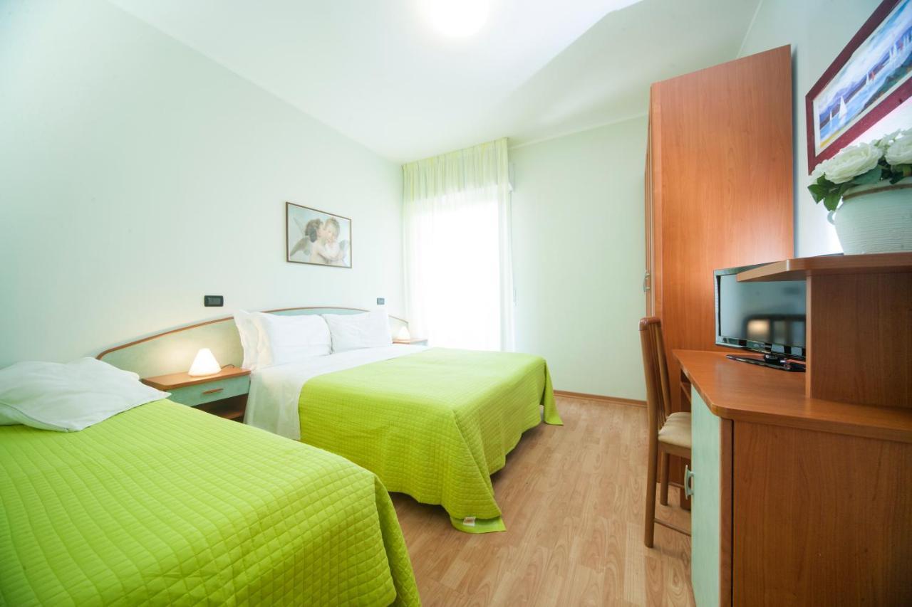Hotel Betty 3*