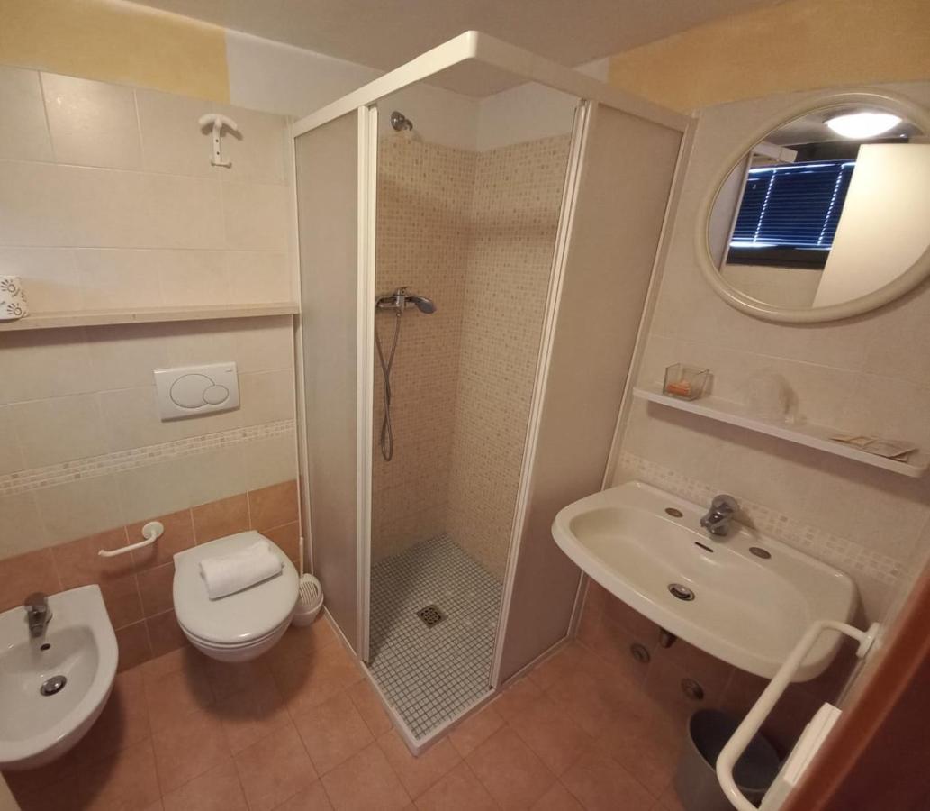 Venere Hotel 3*