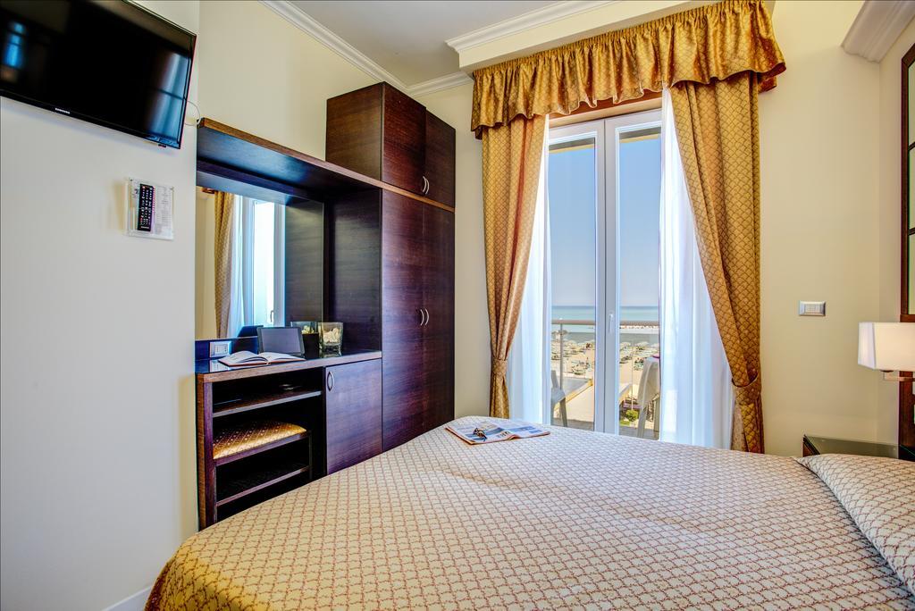 Caesar Paladium Hotel