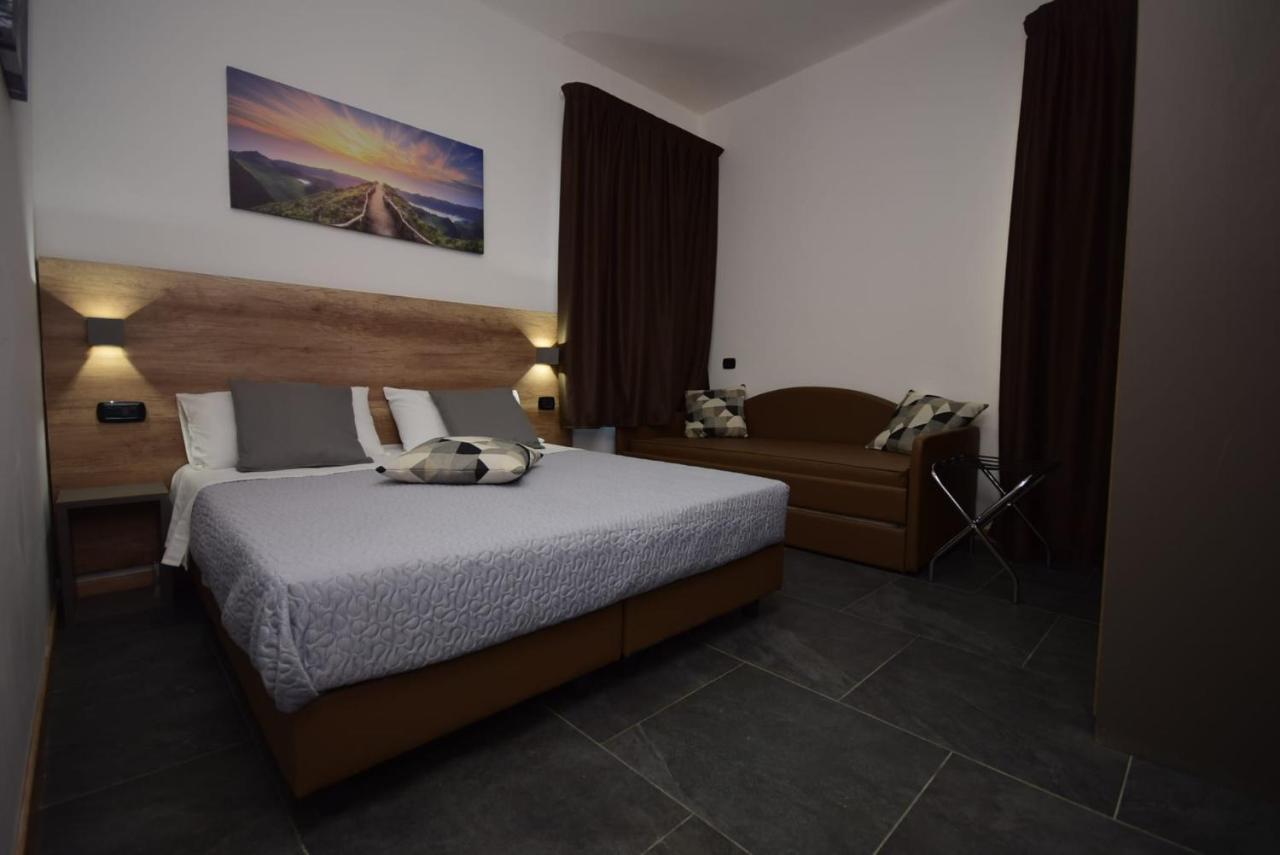 Hotel Crisvan