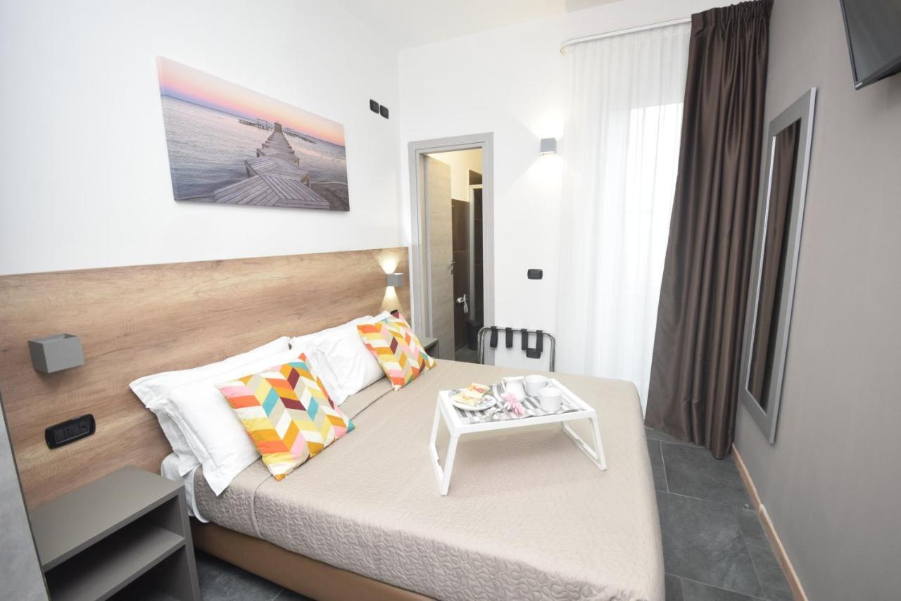 Crisvan Hotel