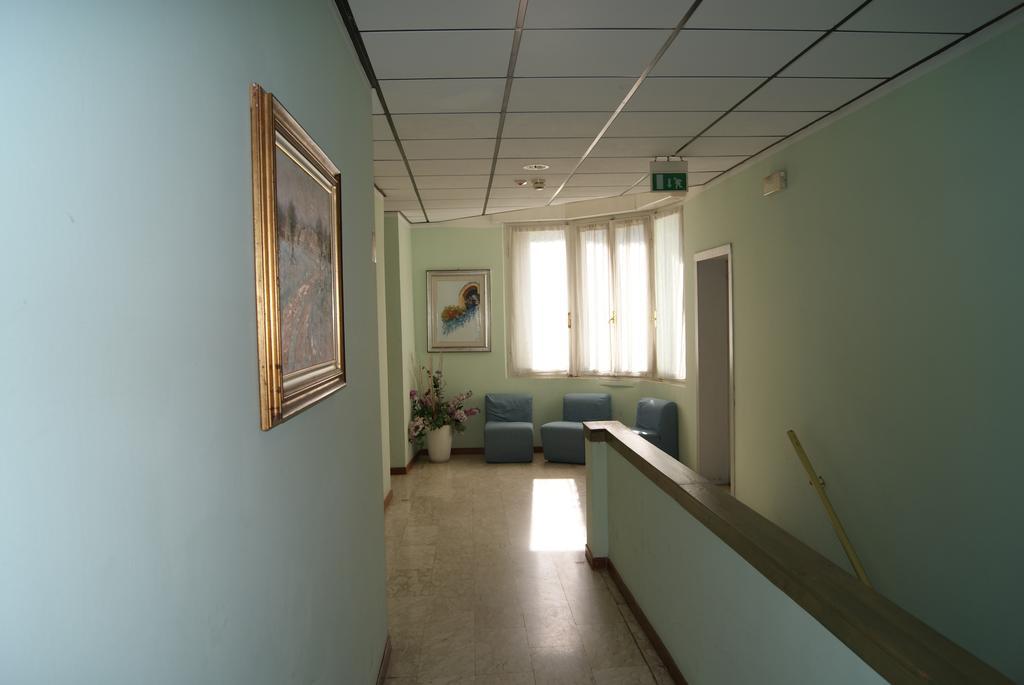 Hotel Elisa 3*