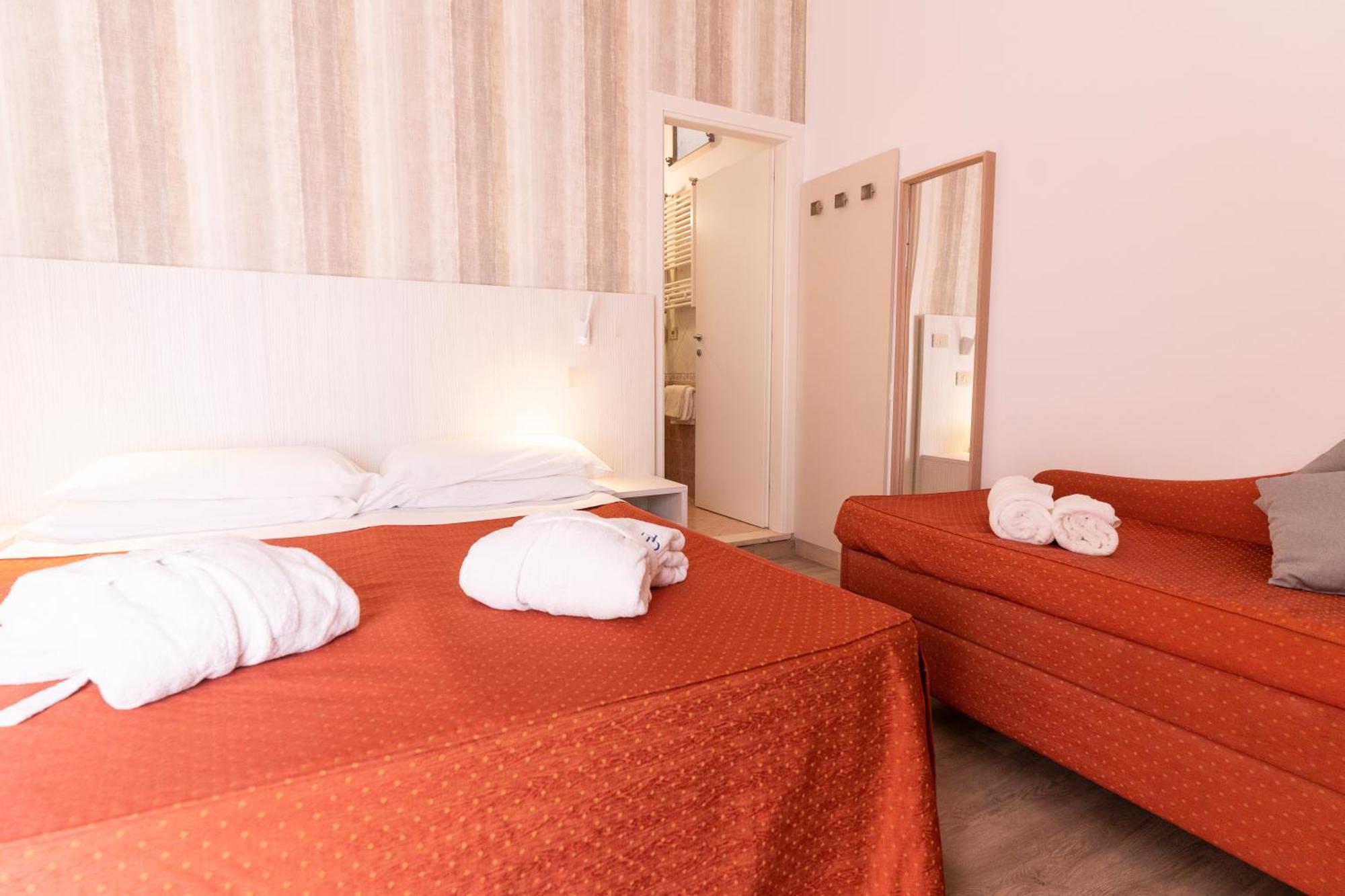 Dusseldorf 3*