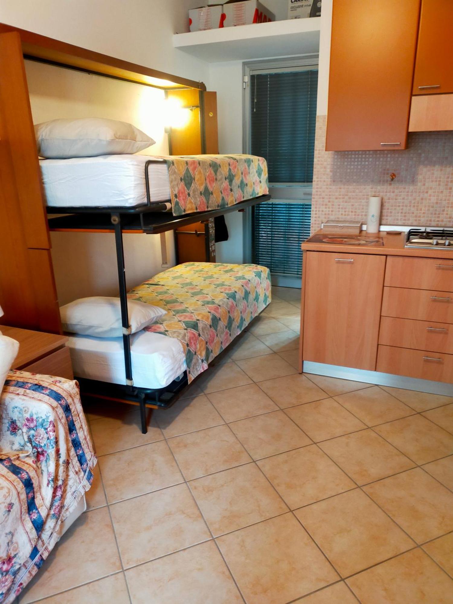 Happy Holiday Apartment *