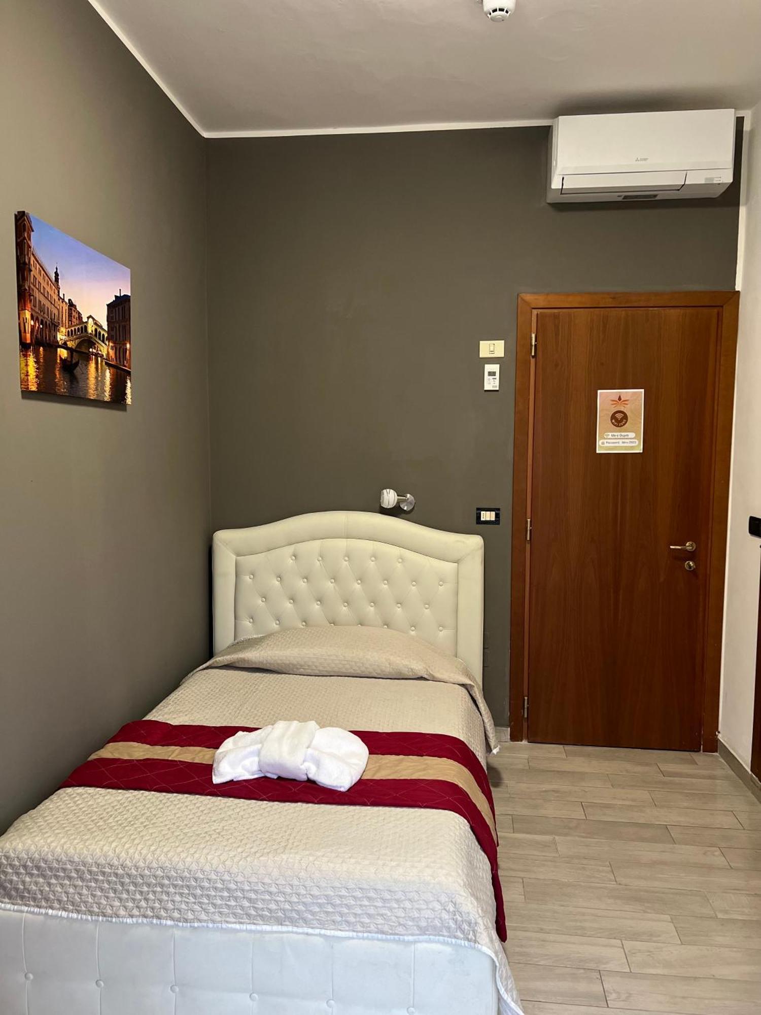 Hotel Miro 3*