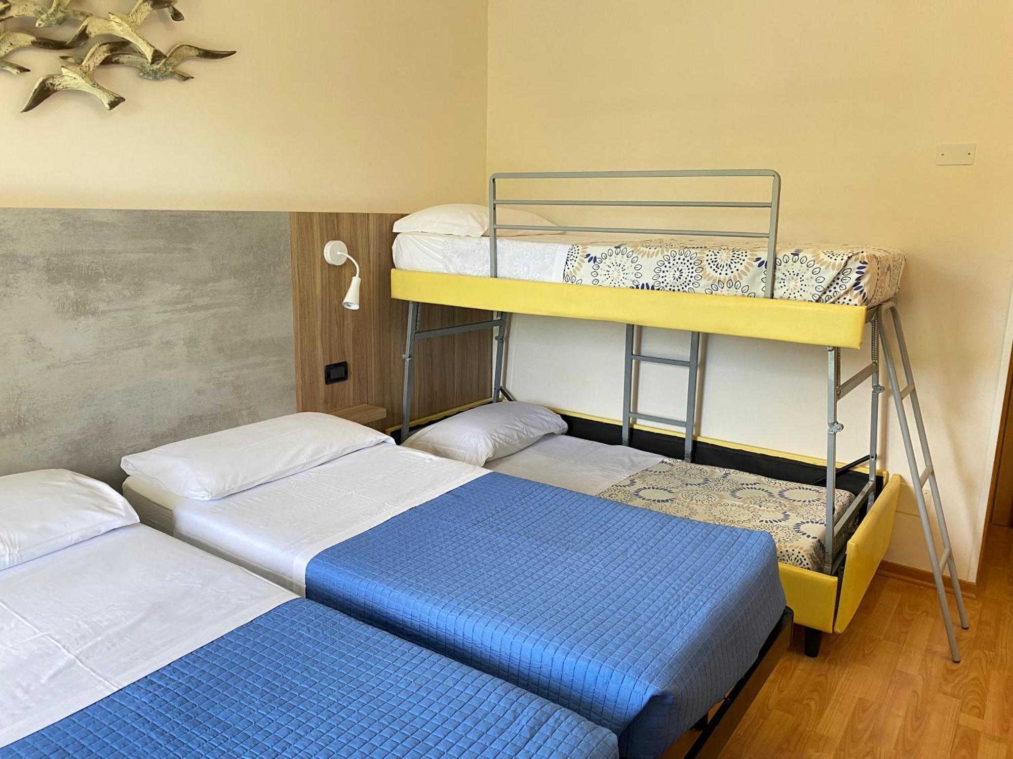 Betty Hotel 3*