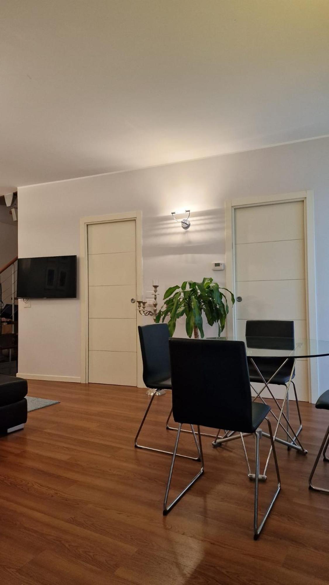 La Corte In Centro Apartment