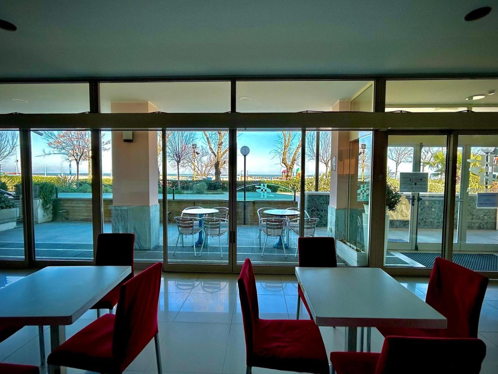 Sacramora Hotel