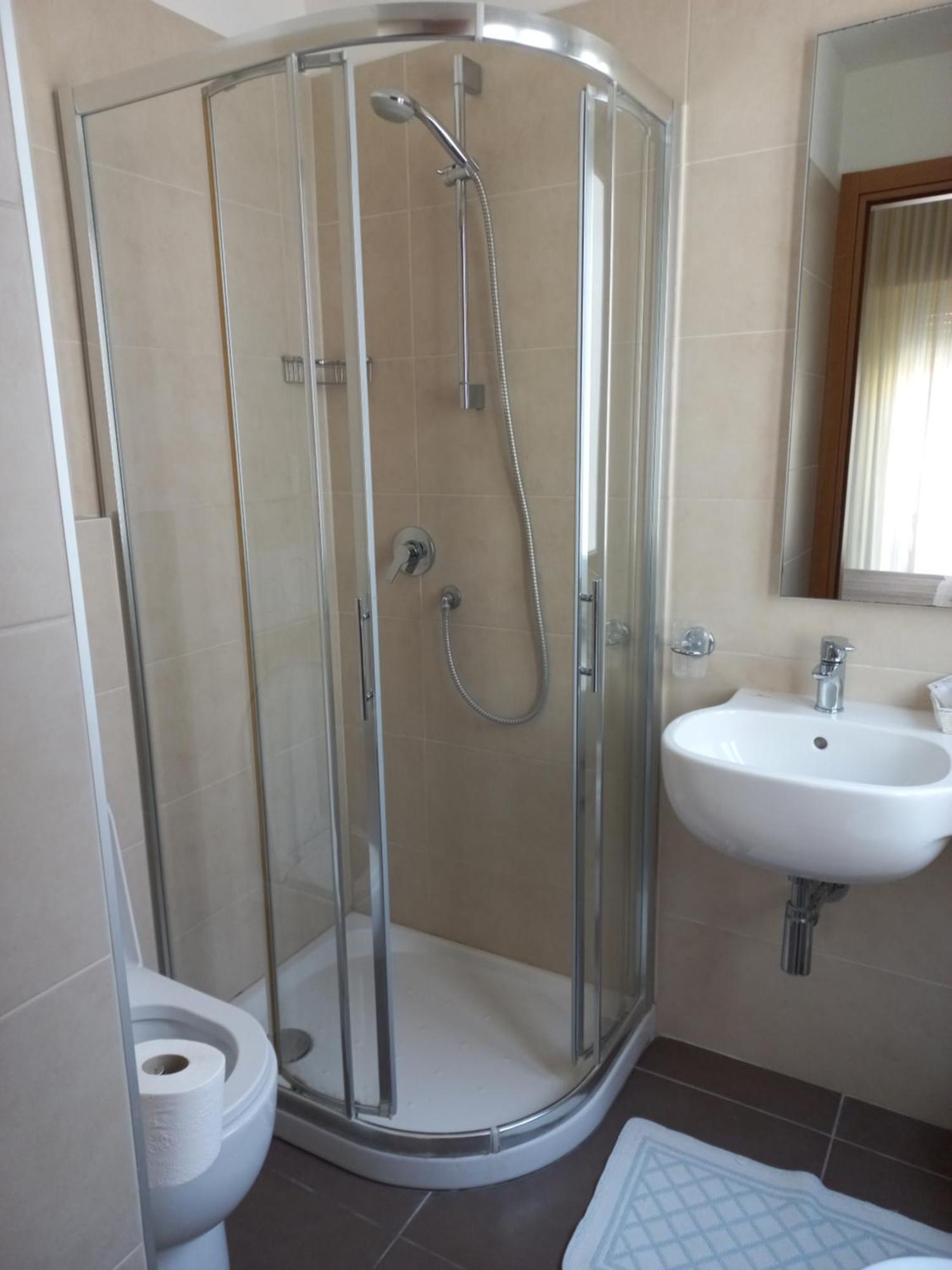 Hotel Helvetia 3*
