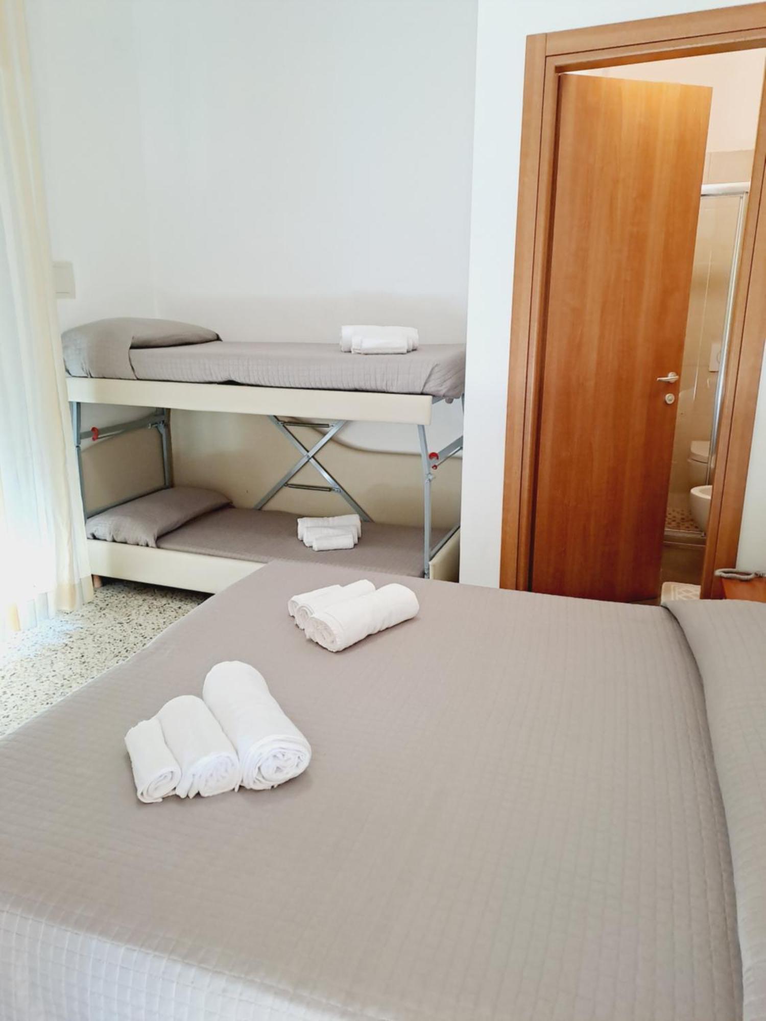Hotel Helvetia 3*