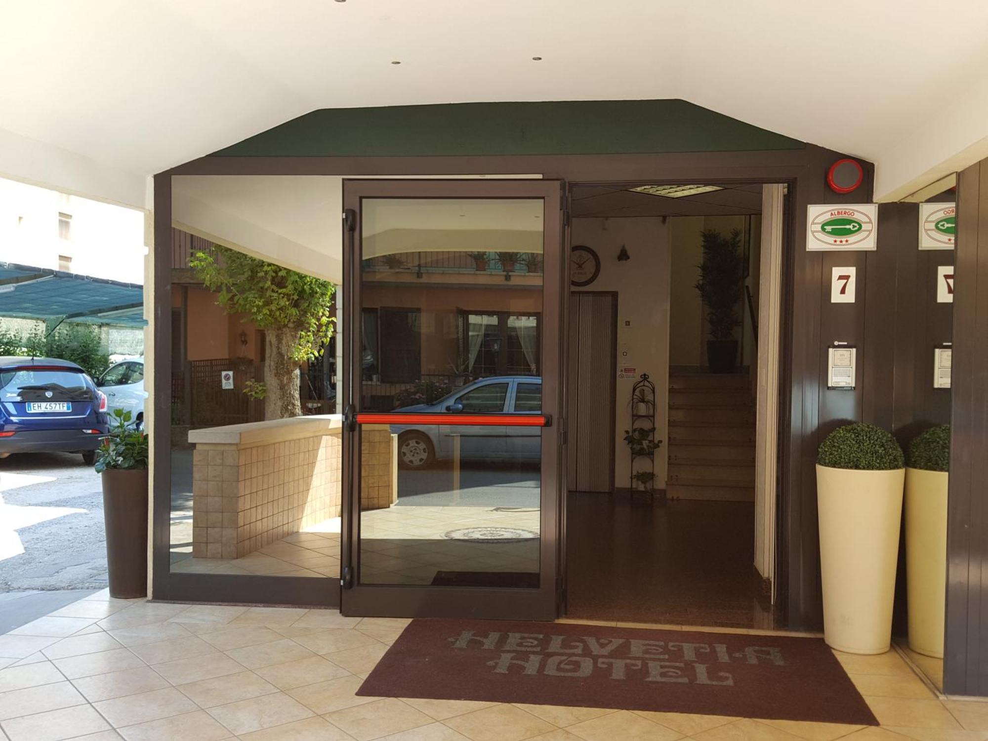 Helvetia Hotel