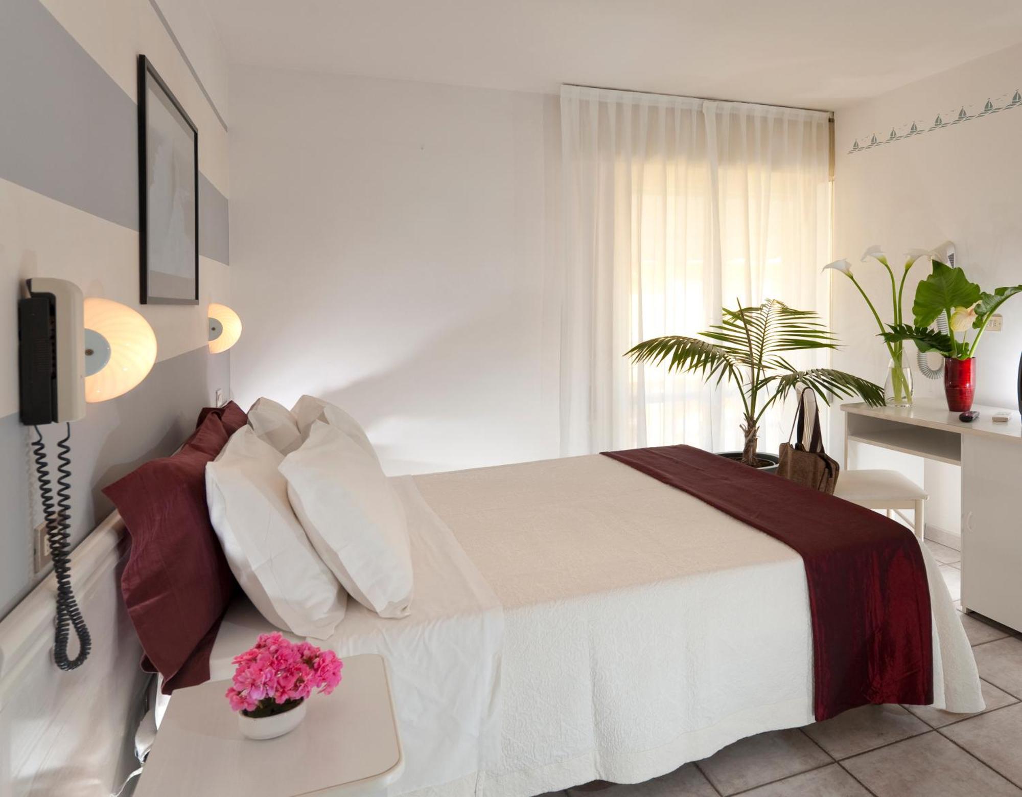 Gabriella Hotel 3*