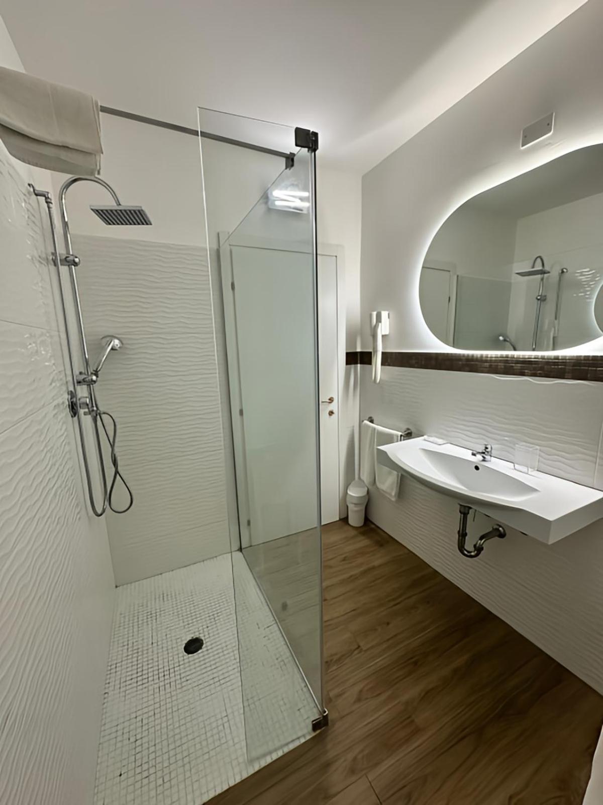 Piccinelli Hotel