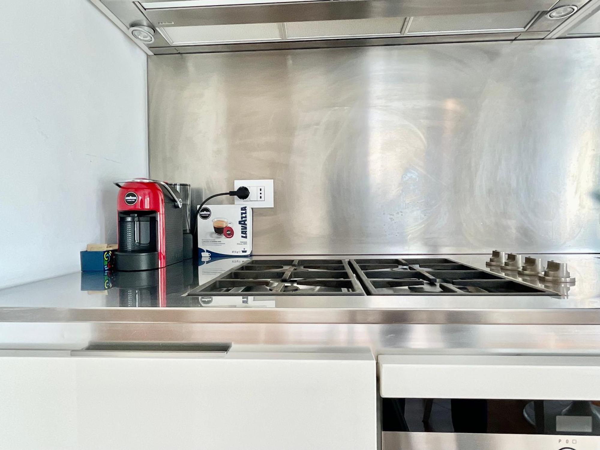 Attico Con Garage E Ampia Terrazza Privata Apartment *