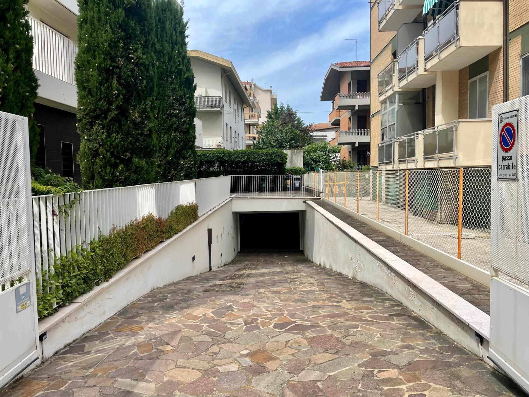 Apartment Attico Con Garage E Ampia Terrazza Privata Rimini