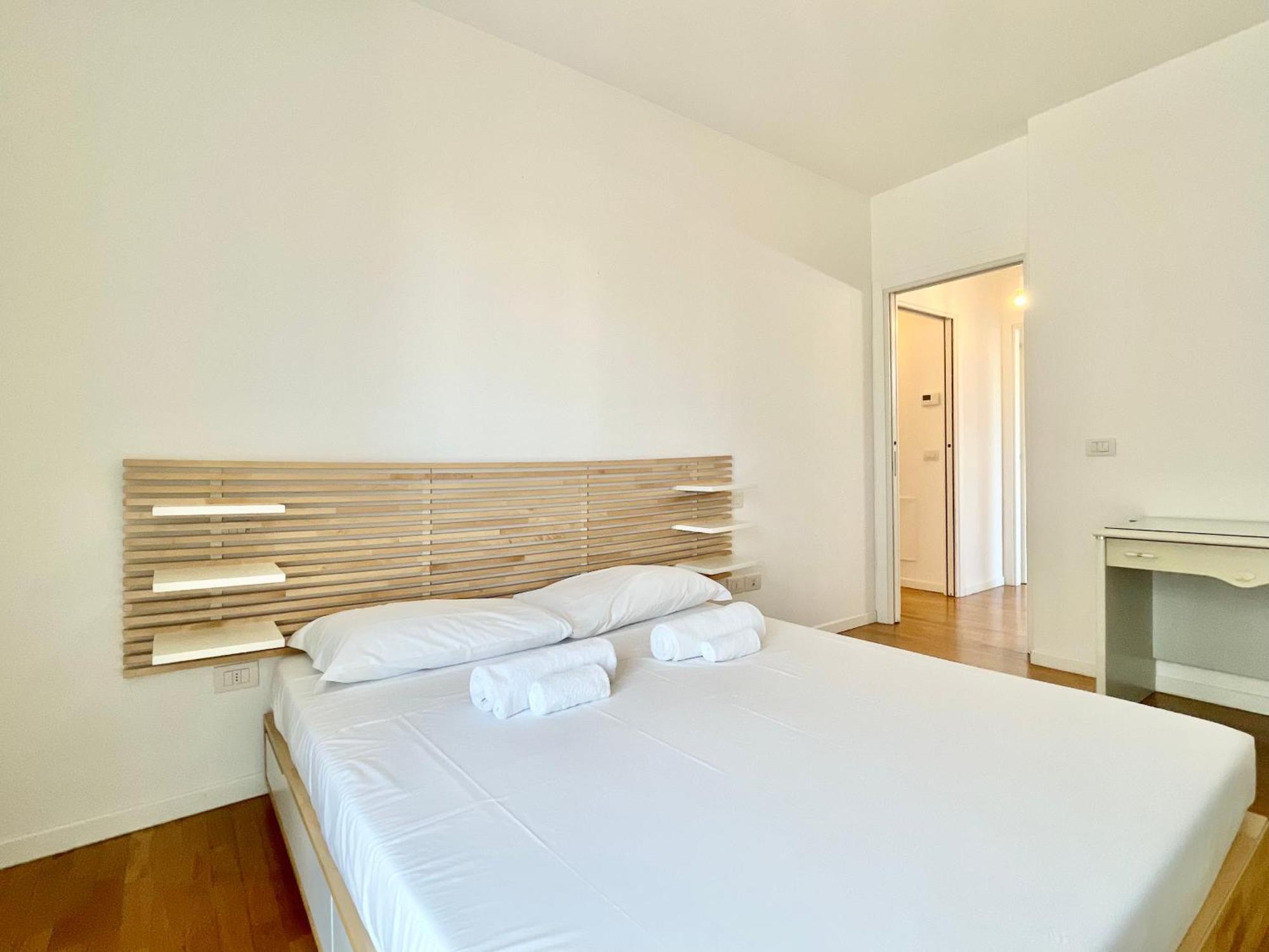 Apartment Attico Con Garage E Ampia Terrazza Privata *