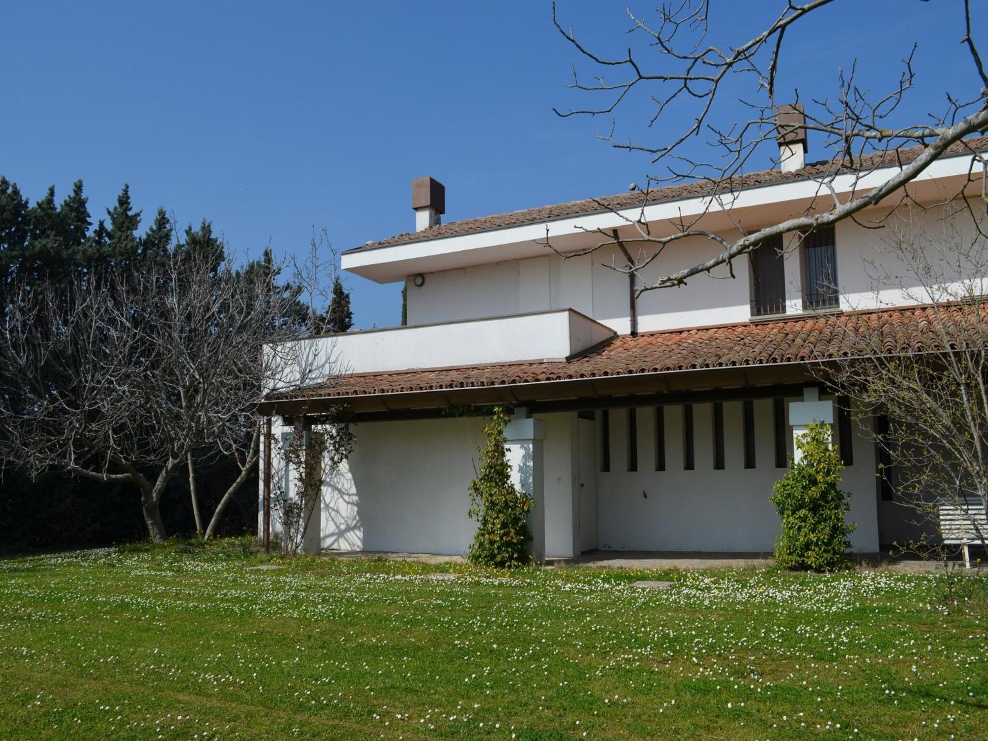Belvilla By Oyo Degli Ulivi, Cleaning Included *