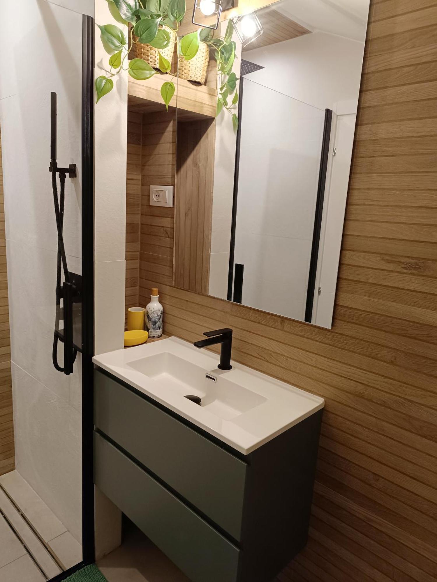 Suitehome Comfort Near The Bed & Breakfast *