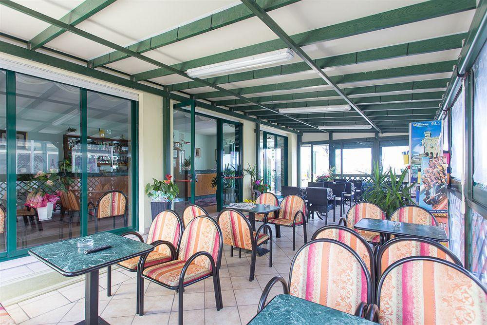 Emilia Hotel