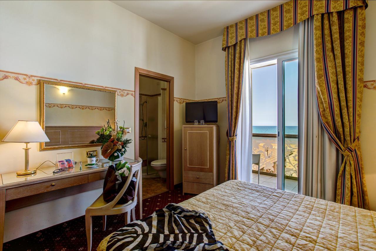 Byron Hotel Rimini
