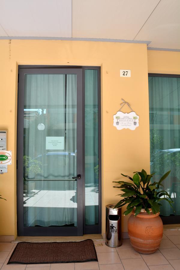 Giada Hotel 2*