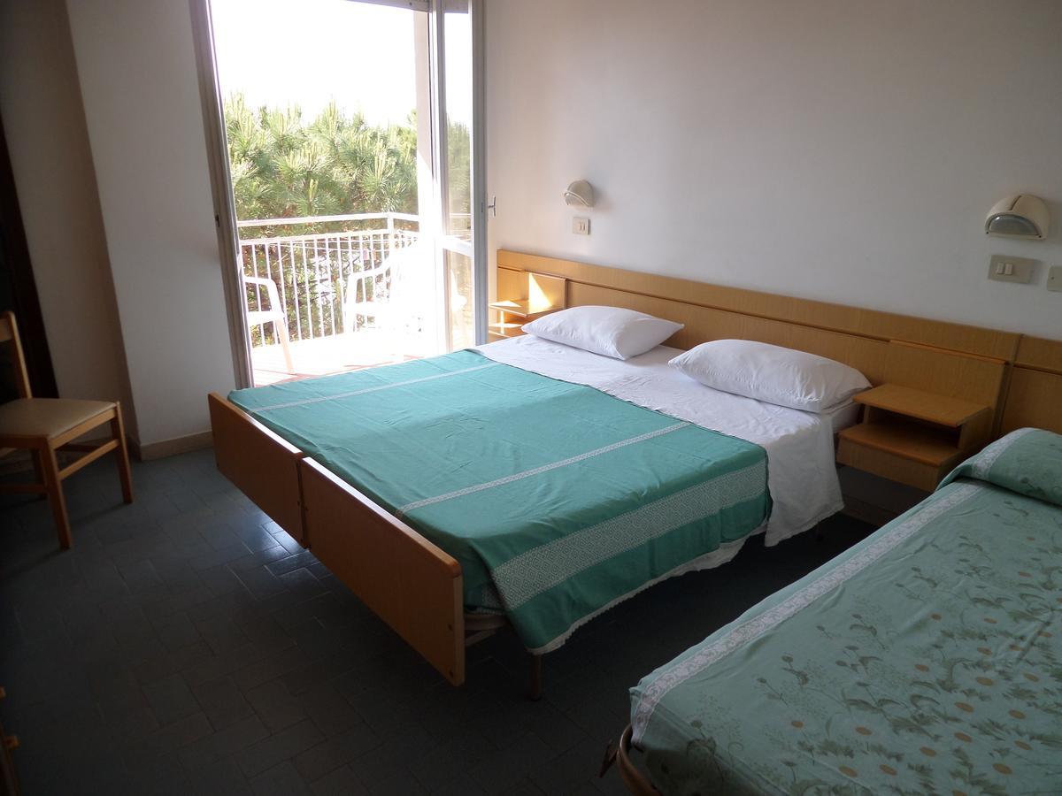 Savini Hotel 2*