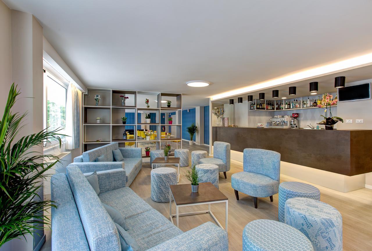 Ervill Hotel