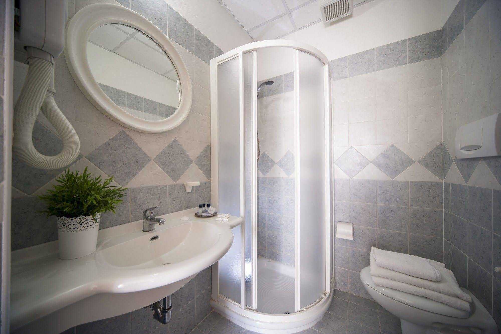 Hotel Jana 3*