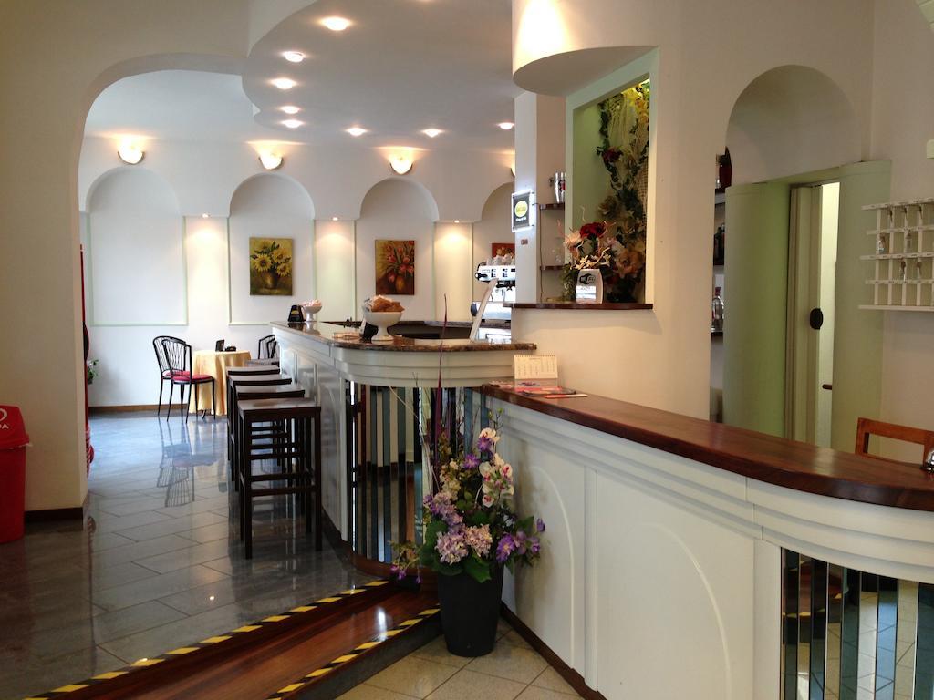 Elisa Hotel 3*