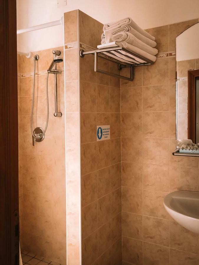 Hotel Romantica 3*