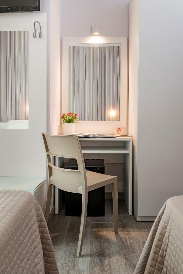 Ervill Hotel Rimini