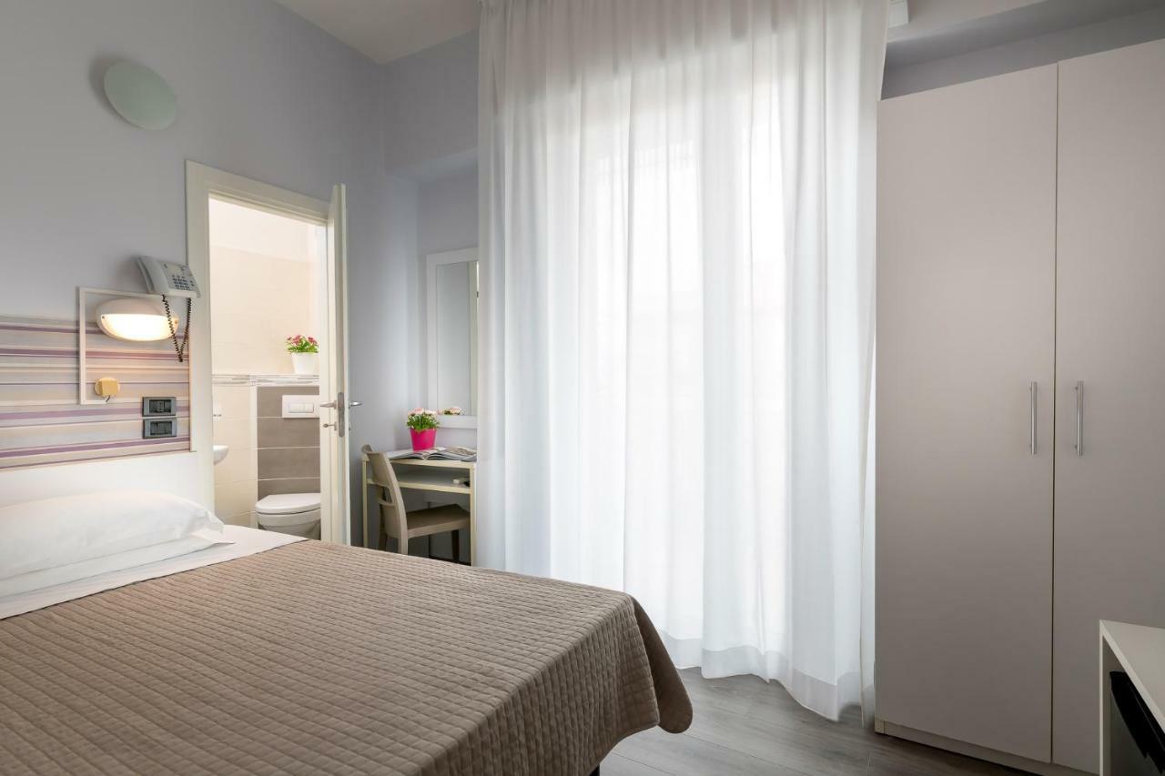 Ervill Hotel Rimini