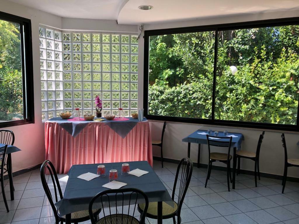 Hotel Elisa 3*