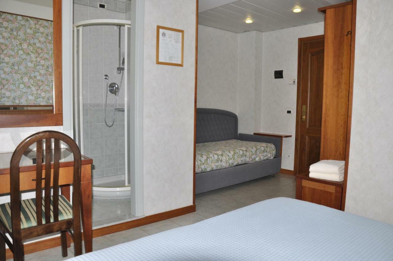 De France Hotel 3*