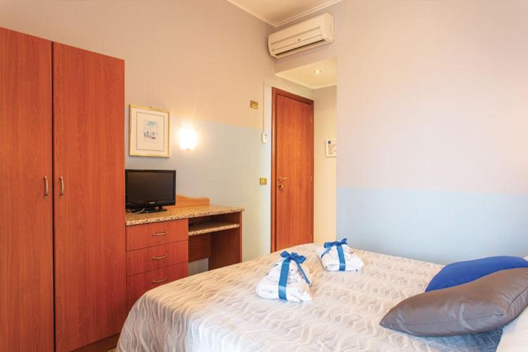Hotel Tritone